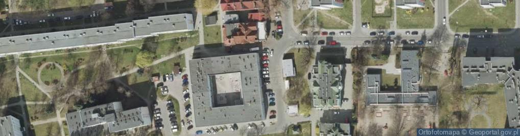 Zdjęcie satelitarne Paczkomat InPost ZGO49M