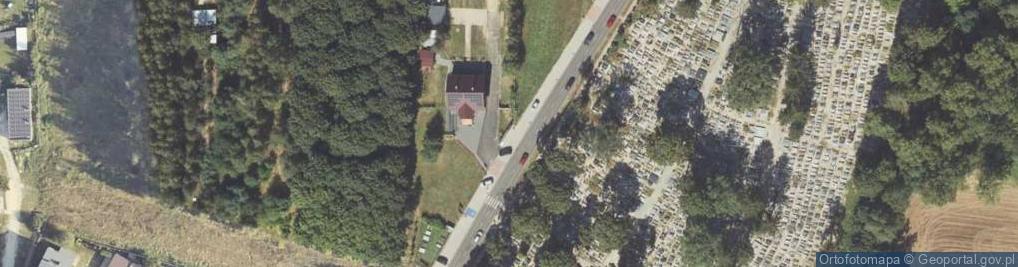 Zdjęcie satelitarne Paczkomat InPost ZGR02M