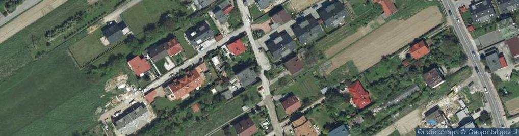 Zdjęcie satelitarne Paczkomat InPost ZKI03M
