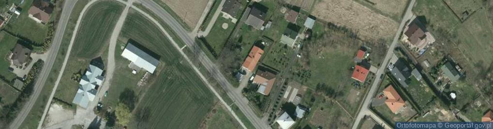 Zdjęcie satelitarne Paczkomat InPost ZUW02M