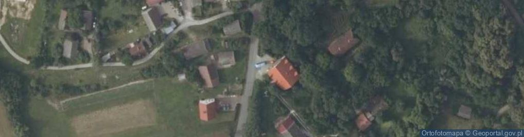 Zdjęcie satelitarne Paczkomat InPost ZYE01M