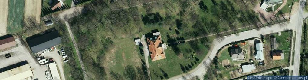 Zdjęcie satelitarne Dwór Stadnickich