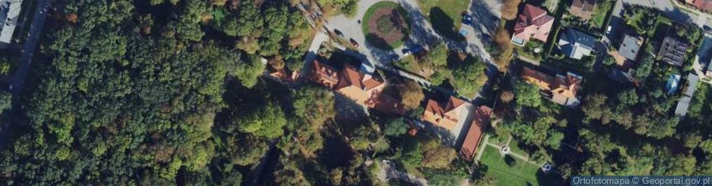 Zdjęcie satelitarne Pałac, Dwór