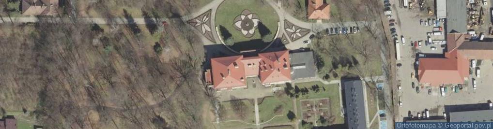 Zdjęcie satelitarne Pałac, Dwór
