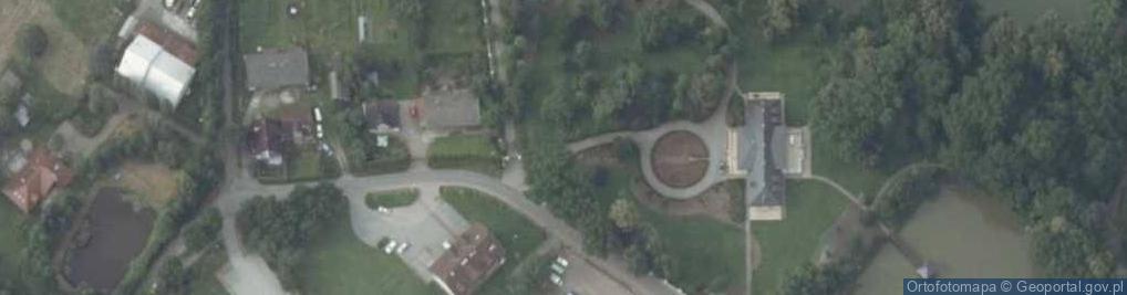 Zdjęcie satelitarne Pałac, Dwór