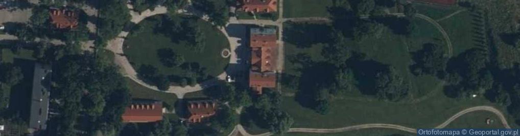 Zdjęcie satelitarne Pałac Eryka Kurnatowskiego