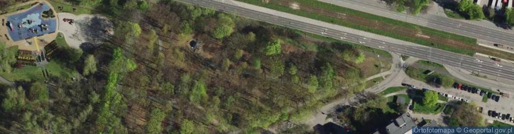 Zdjęcie satelitarne Park osiedlowy z amfiteatrem