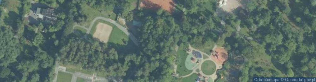 Zdjęcie satelitarne Park linowy