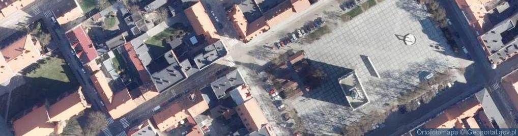 Zdjęcie satelitarne Parking dla niepełnosprawnych