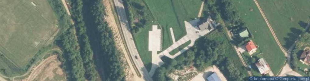 Zdjęcie satelitarne Cmentarz komunalny Szlachtowa