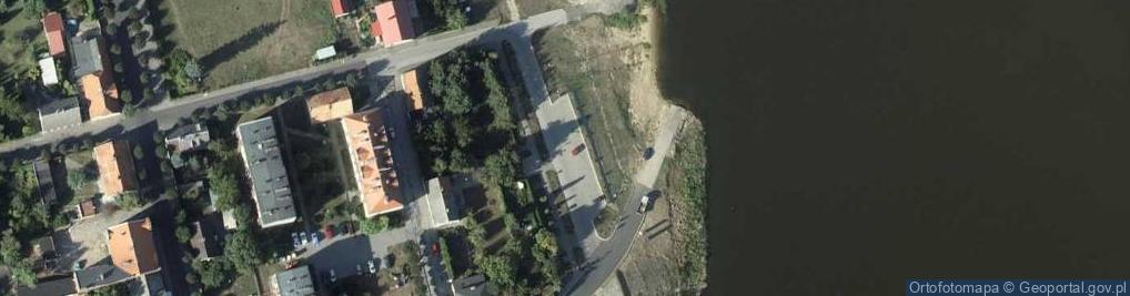 Zdjęcie satelitarne Parking