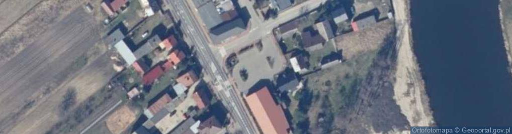 Zdjęcie satelitarne Parking