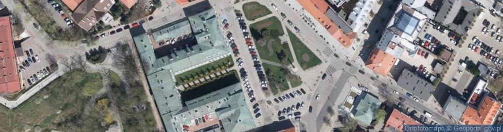 Zdjęcie satelitarne Parking