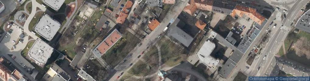 Zdjęcie satelitarne Strefa B 105