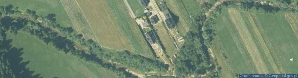 Zdjęcie satelitarne Całoroczny drewniany domek
