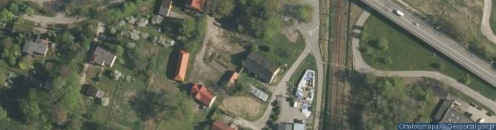 Zdjęcie satelitarne Cug do pizzy