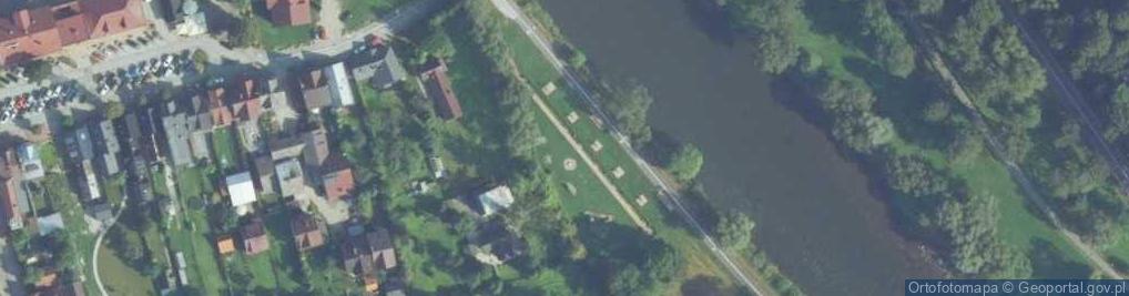 Zdjęcie satelitarne Plac zabaw dla dzieci