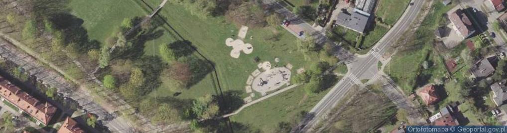 Zdjęcie satelitarne Plac zabaw, Ogródek, os. A