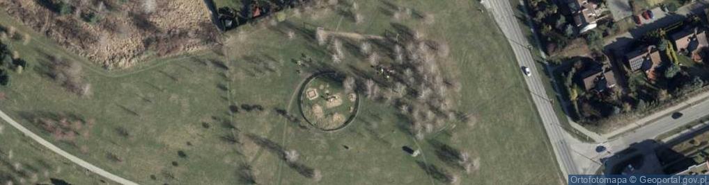 Zdjęcie satelitarne Plac zabaw, Ogródek