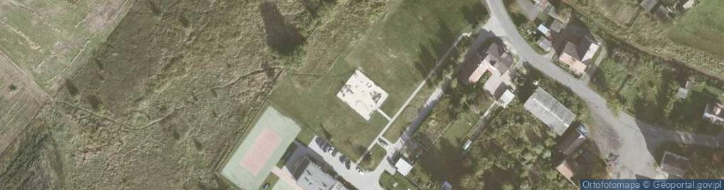 Zdjęcie satelitarne Plac zabaw, Ogródek