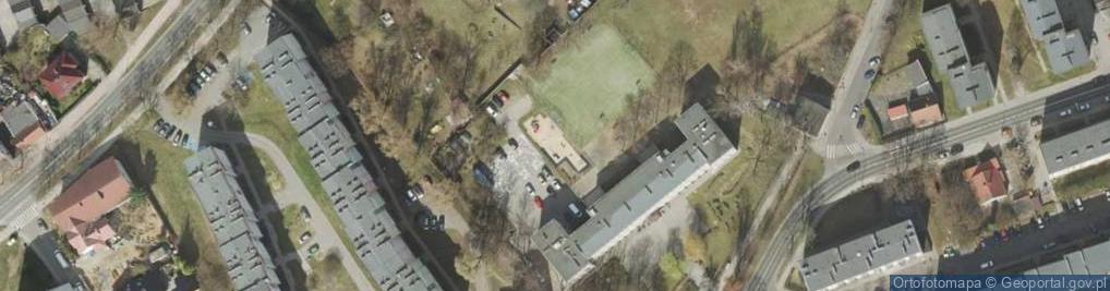 Zdjęcie satelitarne Plac zabaw, Ogródek