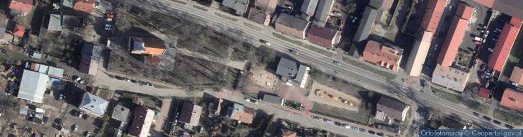 Zdjęcie satelitarne Plac zabaw, Ogródek