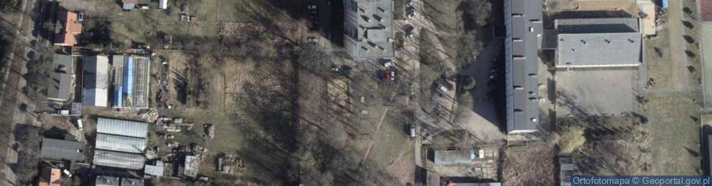 Zdjęcie satelitarne Plac zabaw, Ogródek