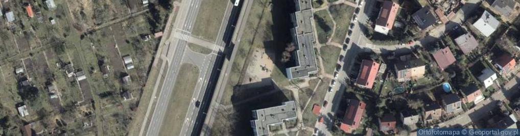 Zdjęcie satelitarne Plac zabaw, Ogródek