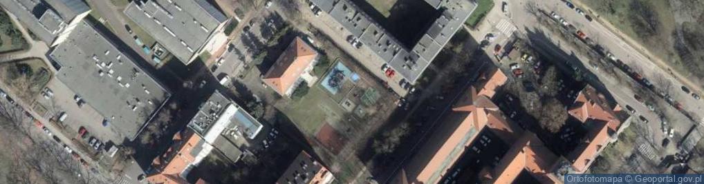 Zdjęcie satelitarne Plac zabaw, Ogródek