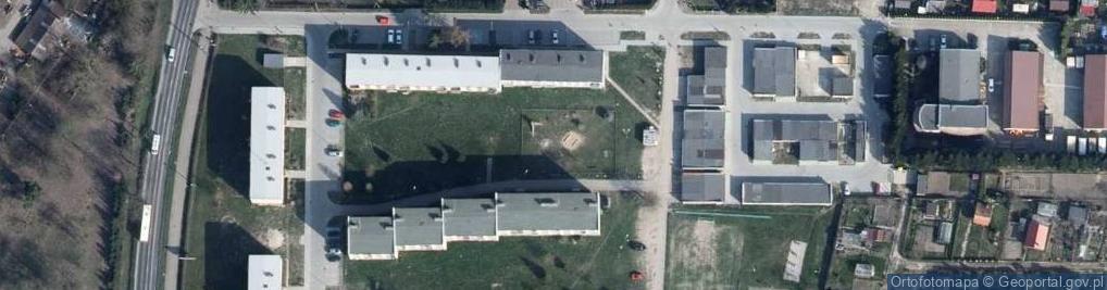 Zdjęcie satelitarne Plac zabaw, Ogródek