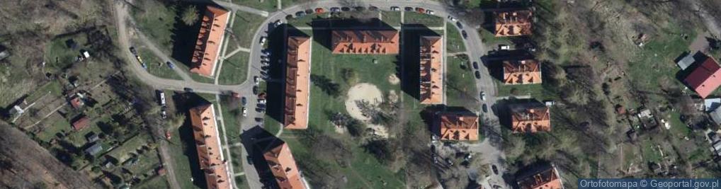 Zdjęcie satelitarne Plac zabaw, Ogródek