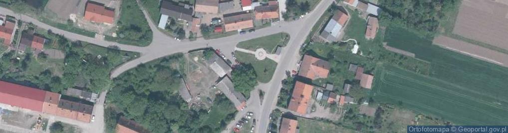 Zdjęcie satelitarne Plac zabaw, Ogródek