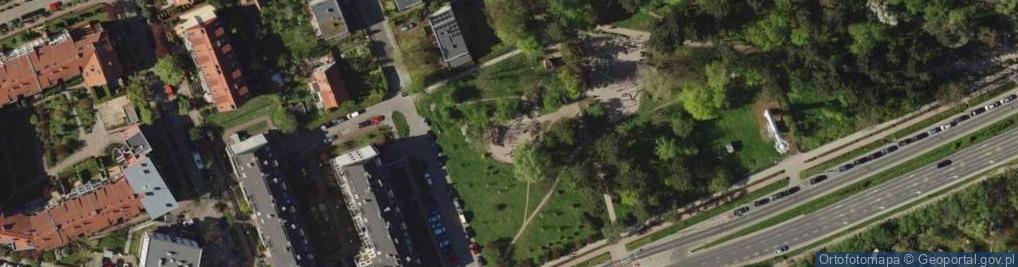 Zdjęcie satelitarne Plac zabaw, Ogródek