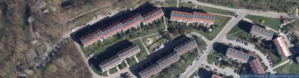 Zdjęcie satelitarne Plac zabaw, Ogródek
