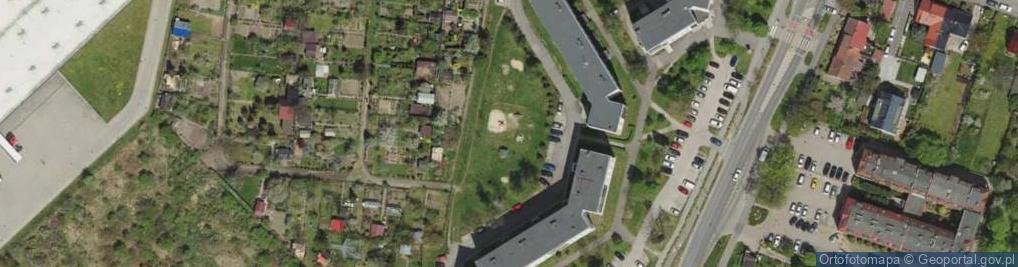 Zdjęcie satelitarne Plac zabaw, Ogródek