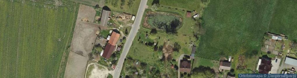 Zdjęcie satelitarne Plac zabaw, Ogródek