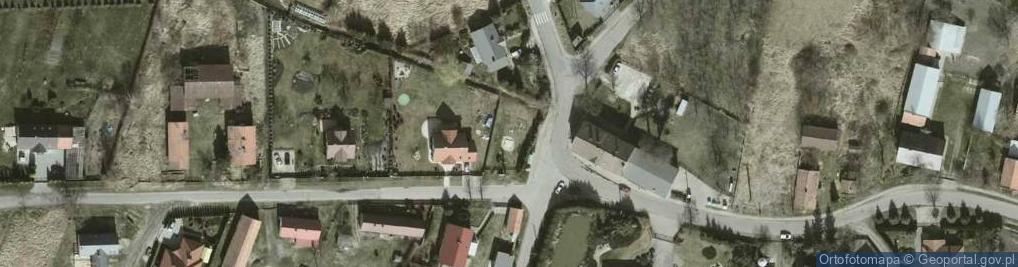 Zdjęcie satelitarne Plac zabaw, Ogródek