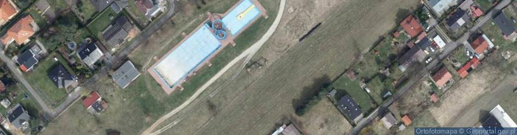 Zdjęcie satelitarne Plac zabaw, Ogródek