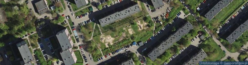 Zdjęcie satelitarne Plac zabaw, Ogródek