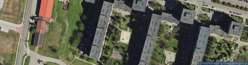 Zdjęcie satelitarne Plac zabaw, Ogródek