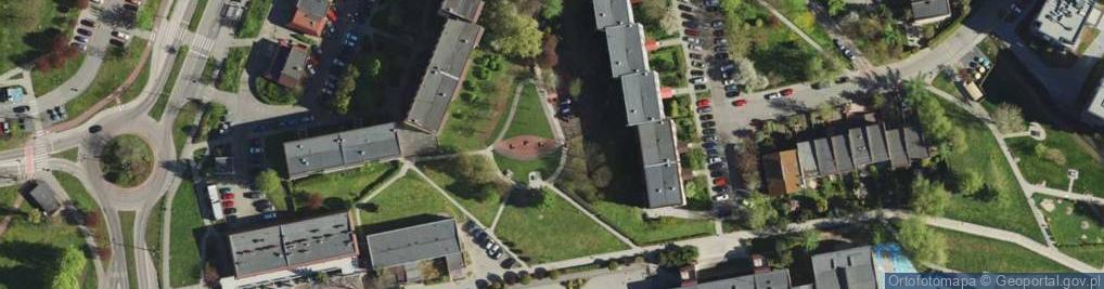 Zdjęcie satelitarne Plac zabaw, Ogródek