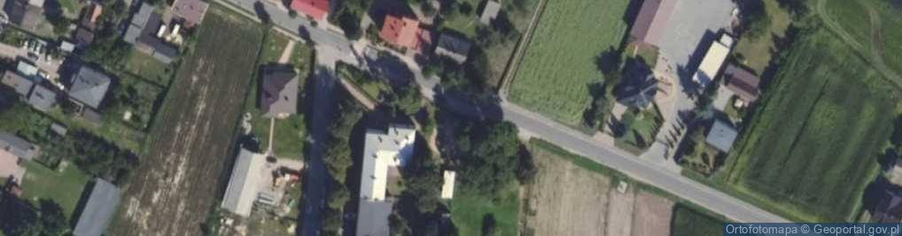 Zdjęcie satelitarne Plac zabaw, Ogródek