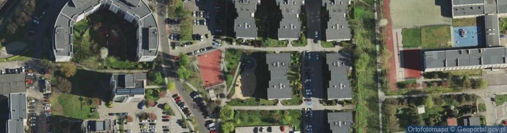 Zdjęcie satelitarne Plac zabaw, Ogródek