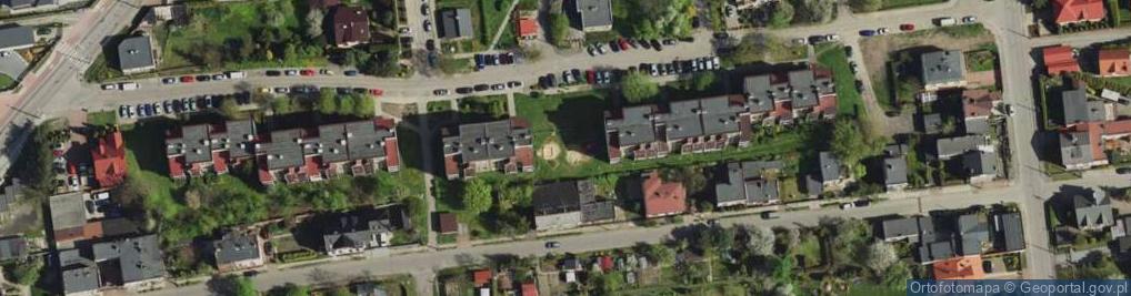 Zdjęcie satelitarne Plac zabaw, Ogródek