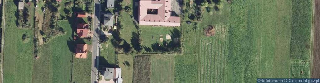 Zdjęcie satelitarne Plac zabaw, Ogródek