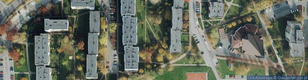 Zdjęcie satelitarne Plac zabaw, Ogródek