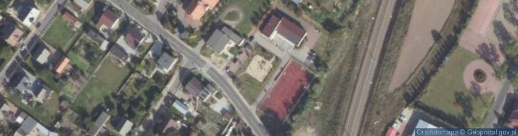 Zdjęcie satelitarne Plac zabaw, Ogródek