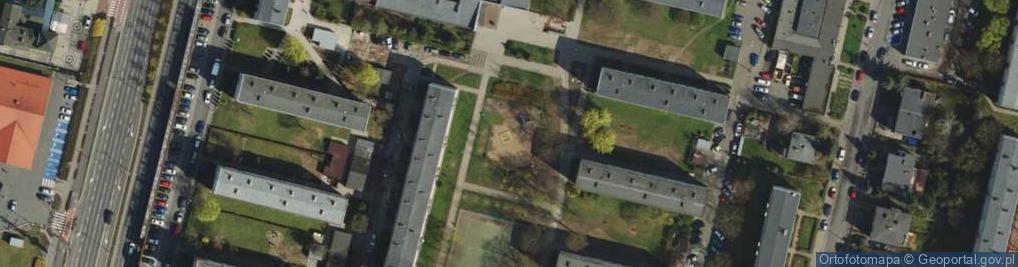 Zdjęcie satelitarne Plac zabaw, Ogródek