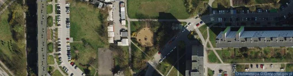 Zdjęcie satelitarne Plac zabaw, Ogródek
