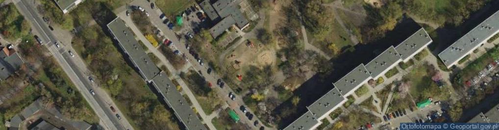 Zdjęcie satelitarne Plac zabaw, Ogródek
